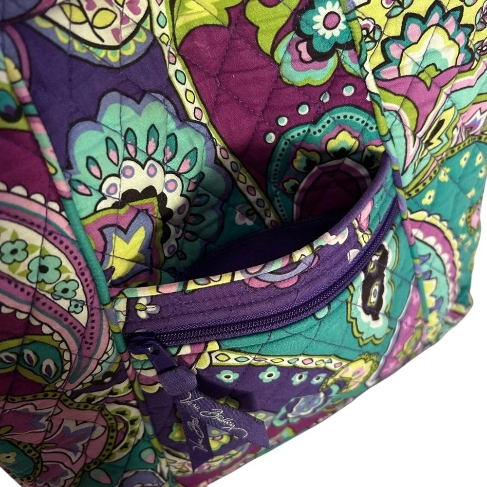 Vera Bradley Quilted Hipster Crossbody Paisley Purse/Bag - Picture 5 of 10